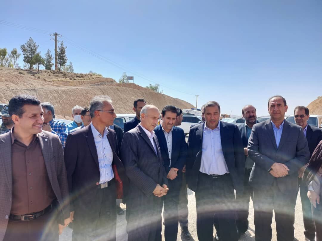 مدیرکل راه ایلام: ۲ هزار و ۸۰۰ متر از تونل کبیرکوه لاینینگ شد مدیرکل راه ایلام: ۲ هزار و ۸۰۰ متر از تونل کبیرکوه لاینینگ شد
