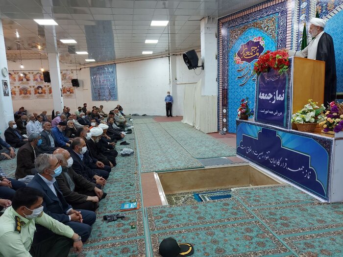امام جمعه خلخال: خلخالیها چشم امید به توسعه عمرانی و اقتصادی منطقه دارند