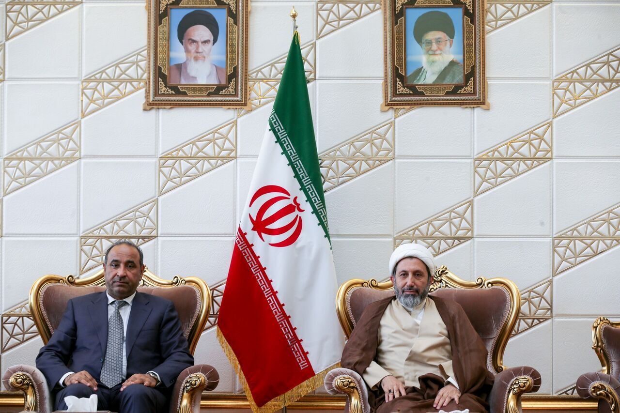  Iraqi minister attaches importance to Iran-Iraq cultural ties