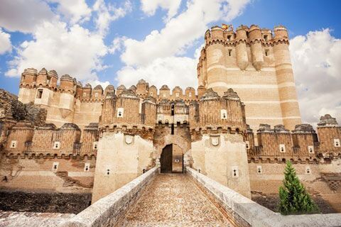 Architecture of Spain castles inspired by Iran caravanserais 