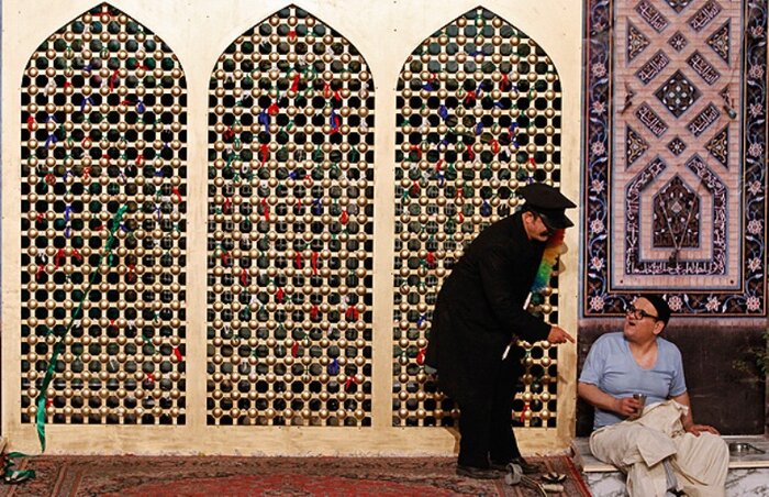 تئاترهایی که از امام رضا(ع) گفتند/ «پنجره فولاد» با اکبر عبدی «و اینک یحیی» از سیاوش طهورث