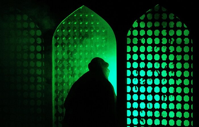 تئاترهایی که از امام رضا(ع) گفتند/ «پنجره فولاد» با اکبر عبدی «و اینک یحیی» از سیاوش طهورث