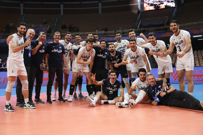 تیم ملی والیبال در پروسه ساختن نسل طلایی/ عطایی جور مربیان خارجی را میکشد