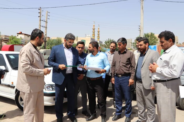 دولت از ظرفیت همه مردم برای رفع مشکلات جامعه استفاده می کند