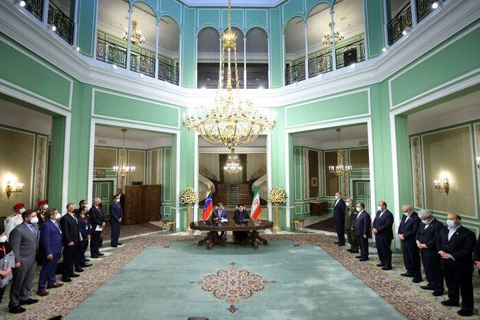 هر آنچه که از سفر مادورو به تهران باید بدانید