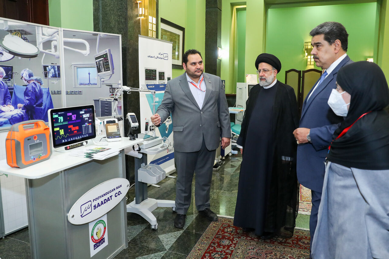 مادورو از دستاوردهای شرکتهای دانشبنیان ایرانی بازدید کرد