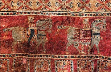 Pazyryk, le plus ancien tapis persan, un trésor de l’époque achéménide retrouvé en Sibérie