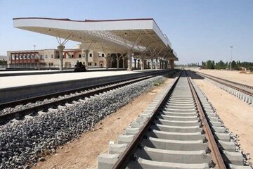 راه آهن همدان _ ملایر از پروژه‌های مهم سفر رییس جمهور به استان همدان است