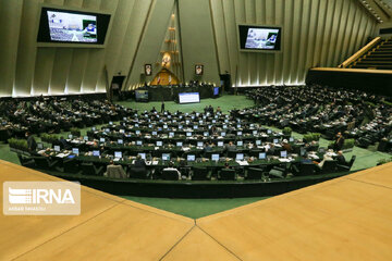 « L’AIEA a perdu son statut technique », fustige 260 parlementaires iraniens dans une déclaration 