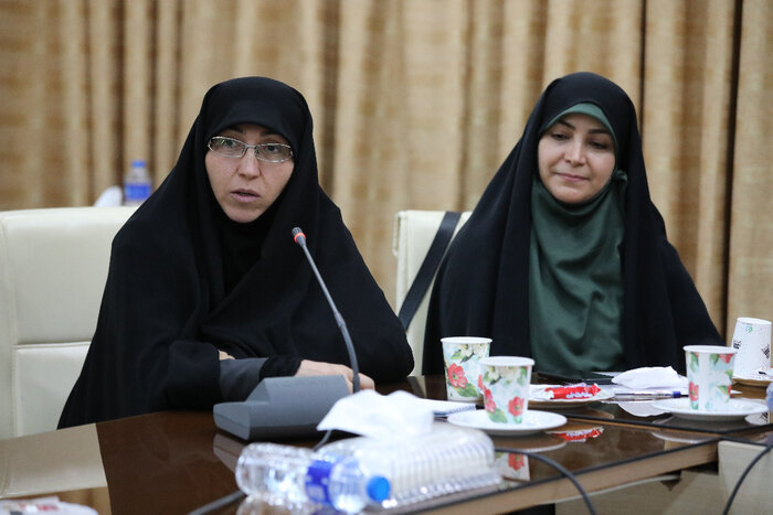 استاندار همدان: بانوان در سازندگی جامعه نقش آفرین و موجب اعتبار آن هستند 2