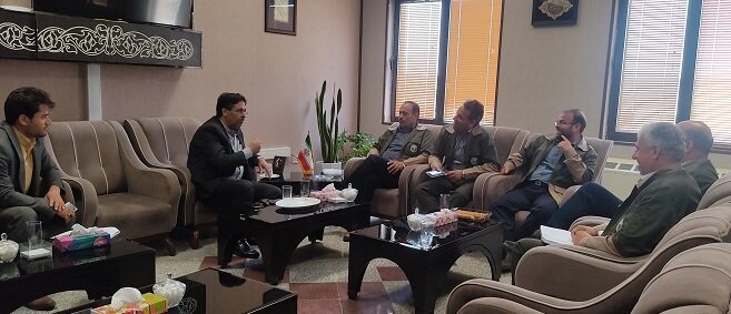 همه امانتدار منابع طبیعی هستند