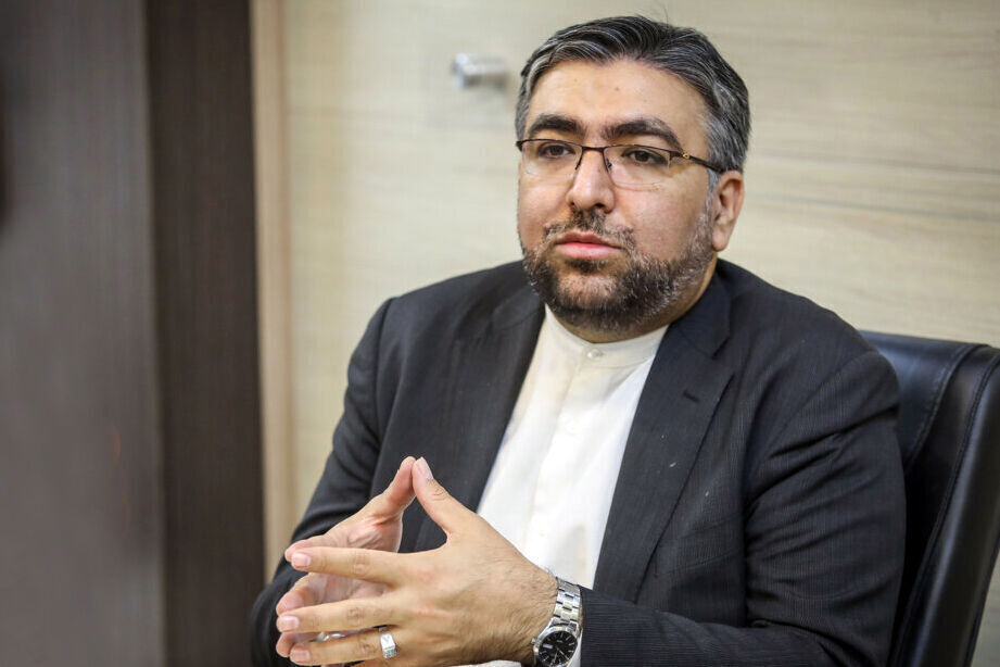 مذاکرات برای رفع تحریمهاست/آمریکا نباید از تحریمها اهرمی برای فشار بسازد مذاکرات برای رفع تحریمهاست/آمریکا نباید از تحریمها اهرمی برای فشار بسازد