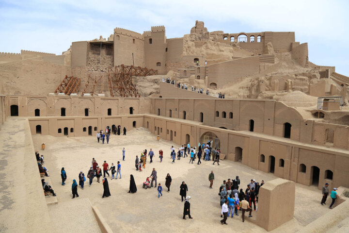 تبدیل کرمان به یکی از قطبهای ملی گردشگری