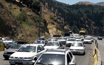 ترافیک در مسیرهای شمالی خراسان رضوی نیمه سنگین است
