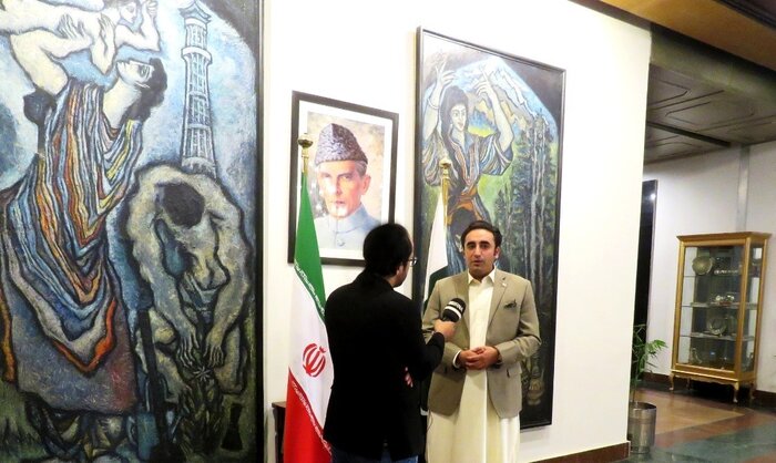 Ahead of Iran visit, Pakistani FM vows to enhance economic diplomacy with Tehran