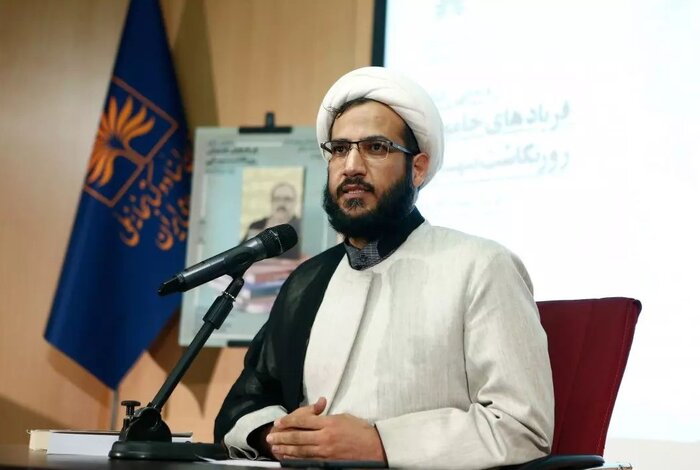 رونمایی «فریادهای خاموش روزنگاشت تنهایی»/ عماد افروغ؛ روشنفکر متعهد در صحنه است 3 رونمایی «فریادهای خاموش روزنگاشت تنهایی»/ عماد افروغ؛ روشنفکر متعهد در صحنه است