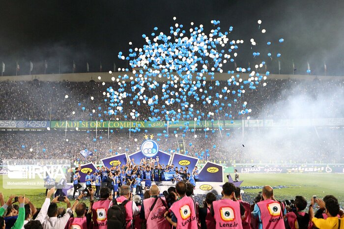 کاپیتانِ پرسپولیس ماندگار شد/ پیش نویس قرارداد با سرمربی جدید آماده شد