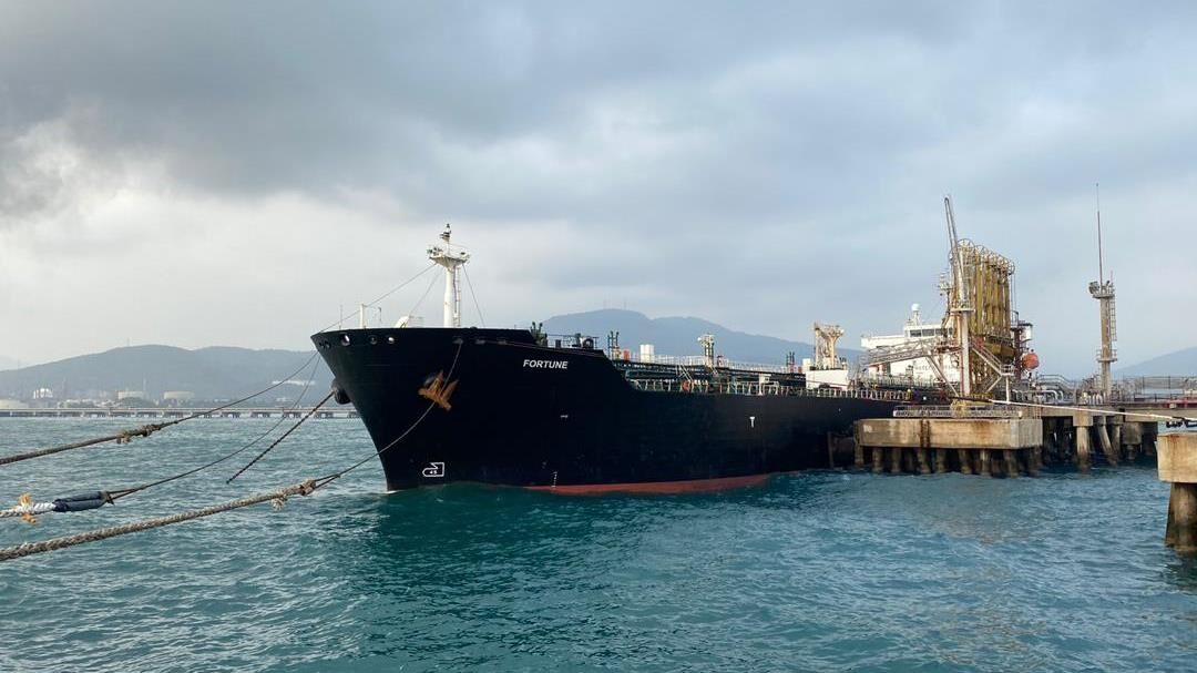 Reuters: Petrolero iraní ingresa a aguas venezolanas