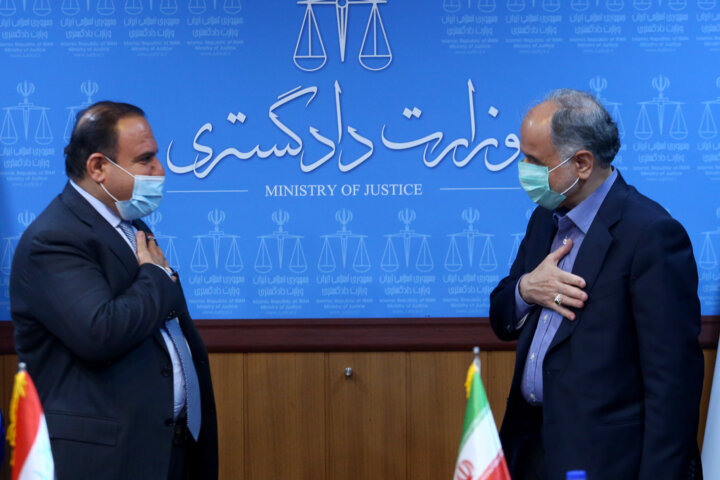 تقویت دیپلماسی حقوقی قضایی با کشورهای همسایه/تمهید دولت برای ایرانیان خارج از کشور