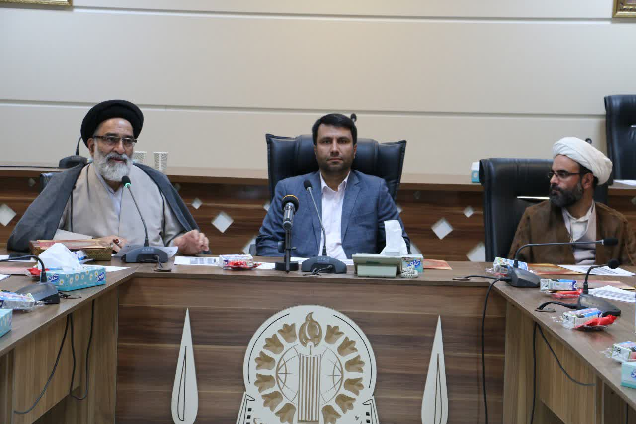 امام جمعه موقت ورامین: بازخوانی حقوق بشر آمریکایی بازنمایی جنایت های واشنگتن