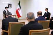 El Aytolá Jamenei destaca la política de Irán de desarrollar las relaciones con estados vecinos