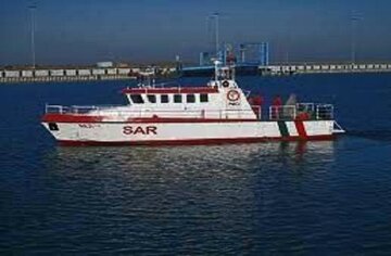 نجات ۲ صیاد چابهاری پس از ۲۵ ساعت سرگردانی در آب‌های دریای عمان 