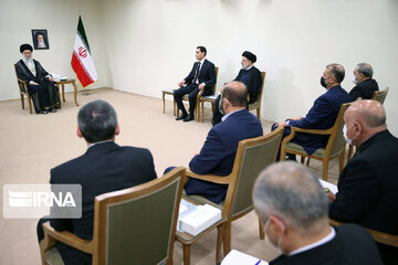 Supreme Leader receives Turkmen president