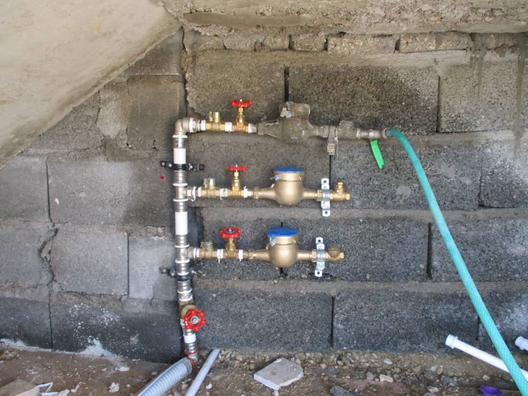 ۴۵ خانوار ساکن روستای «دکل پهن» بندرخمیر از نعمت آب شرب بهره مند شدند   ۴۵ خانوار ساکن روستای «دکل پهن» بندرخمیر از نعمت آب شرب بهره مند شدند