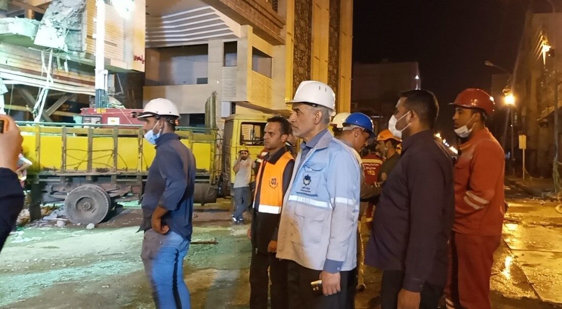 مروری اجمالی بر اقدامات مدیریتی در حادثه متروپل آبادان