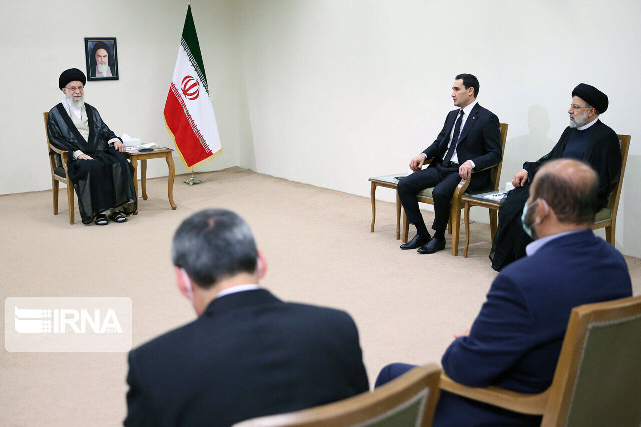 ایران اور ترکمانستان کے درمیان معاہدوں کو حتمی شکل دینے کیلئے مشترکہ کمیشن کو سنجیدگی سے فعال ہونا چاہیے: آیت اللہ خامنہ ای