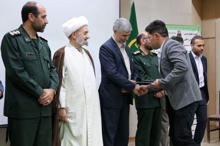 ۵۵ نفر از بهرهبرداران و کشاورزان نمونه استان اردبیل تجلیل شدند