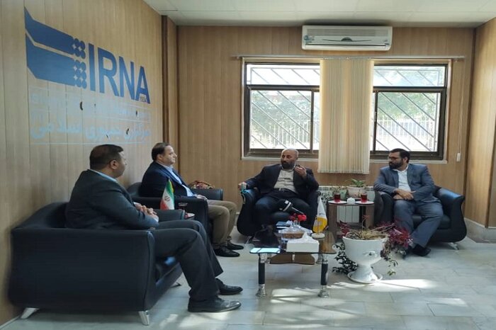 رسانهها مفاهیم را با زبانی گویا و رسا به مردم انتقال می دهند