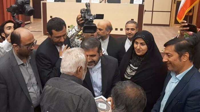 تقویت زیرساختها، بسط عدالت فرهنگی و تکریم هنرمندان دستاورد سفر به اصفهان