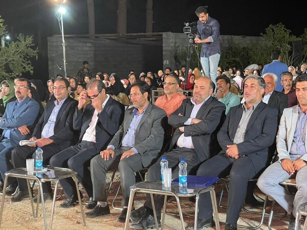 یکی از سیاست ها گسترش گردشگری کشاورزی است