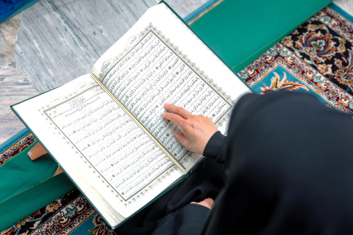 ۱۲۳ نفر در چهل و پنجمین دوره مسابقات قرآن طبس رقابت می‌کنند