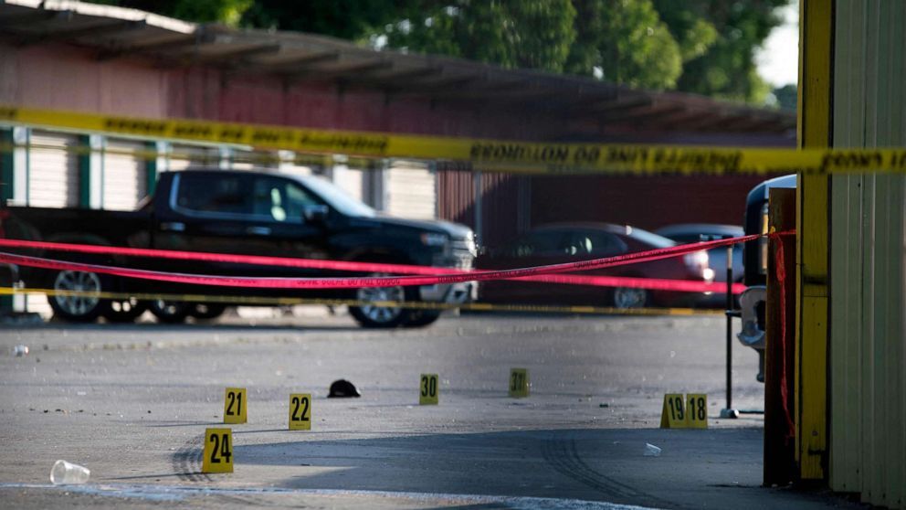  ادامه سریال خشونت در آمریکا/ ۲ کشته و ۵ زخمی در تیراندازی به مهمانی خانوادگی 