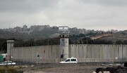 مسؤول فلسطيني: وضع الأسيرين المضربين بسجون إسرائيل خطير للغاية