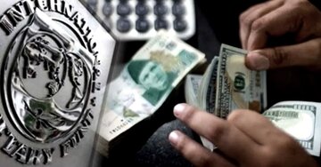 شیب تند سقوط ارزش پول پاکستان در برابر دلار؛ نگاه دولتمردان به وام خارجی