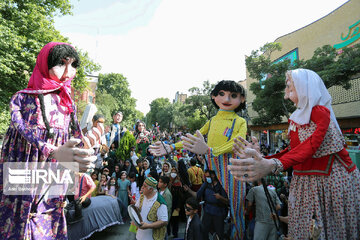 Iran : ouverture du 27e Festival international de théâtre pour enfants et adolescents