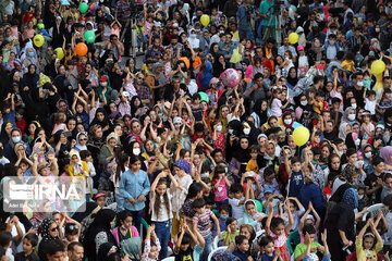 Iran : ouverture du 27e Festival international de théâtre pour enfants et adolescents