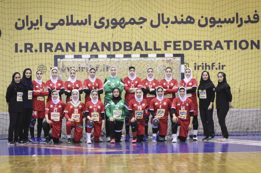 تساوی دختران ایران در نخستین گام رقابت‌های هندبال جوانان جهان
