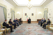 Raisi destaca la firme voluntad de Irán y Rusia para formar nueva etapa de cooperación estratégica de beneficio mutuo