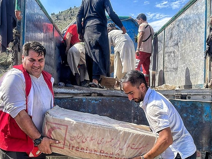 امدادرسانی ایران در مناطق زلزلهزده افغانستان به روایت تصویر