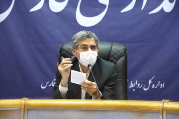 استاندار فارس: تکلیف برق شهرک‌های صنعتی با تصمیم استانی حل شود