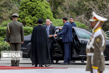 Iran president officially welcomes Iraqi PM