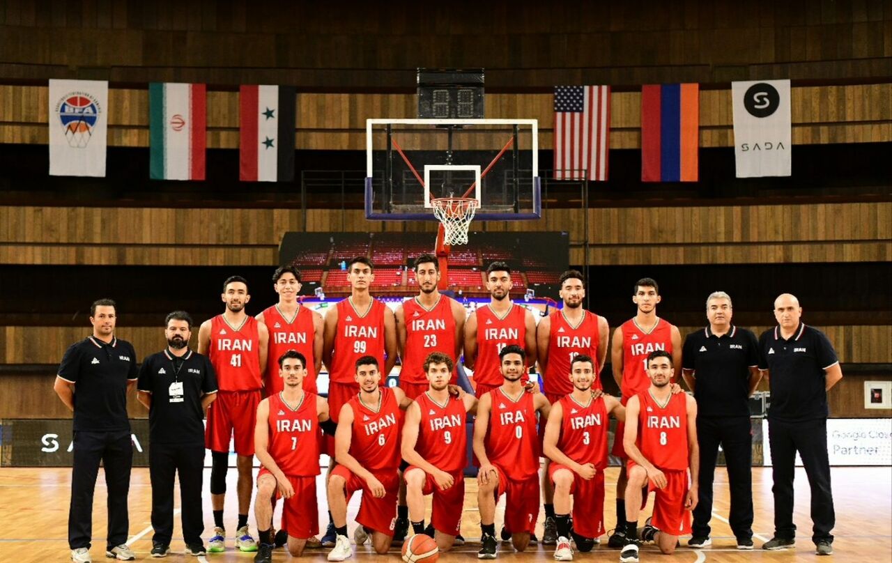 ایران نوین در آستانه قهرمانی بسکتبال ۴ جانبه ارمنستان