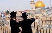 الاحتلال يسرق أراضي القدس ويبدأ بتسجيل أراض حول المسجد الأقصى بملكية يهود