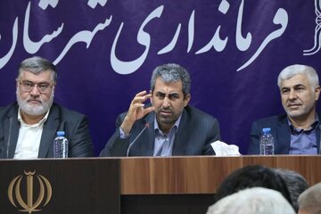 پورابراهیمی: کمیسیون اقتصادی مجلس برای رفع مشکلات مردم پای کار است