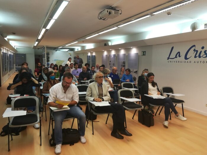 فرهنگ و انقلاب ایران امروز به سوی تمدن نوین اسلامی پیش میرود