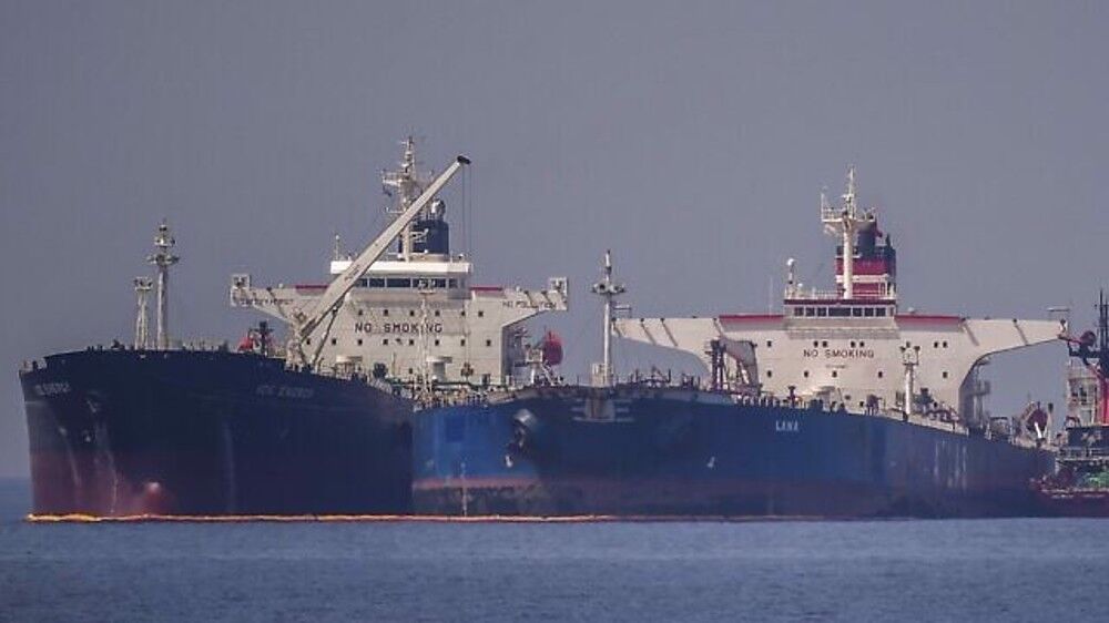 Iranian tanker tugged to Greece port: Reuters